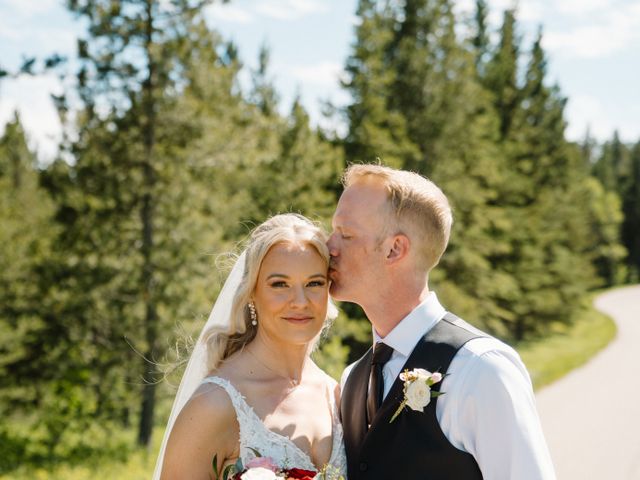 Raymond and Chelsea's wedding in Elkwater, Alberta 16