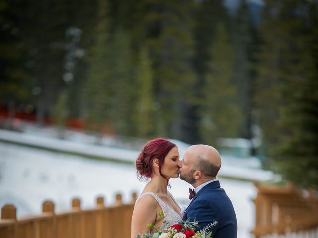 Lindsey and Guy&apos;s wedding in Banff, Alberta 22