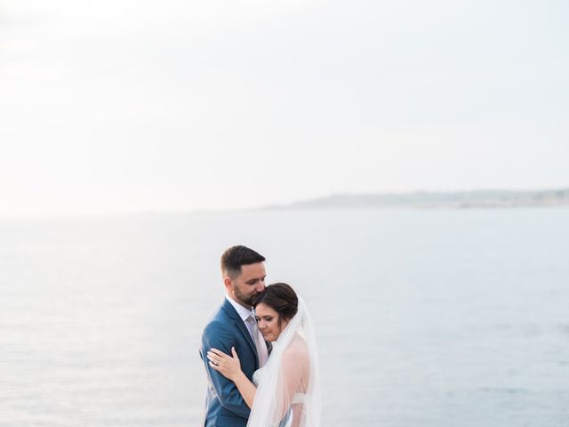 Amanda and Marc&apos;s wedding in Peggys Cove, Nova Scotia 32