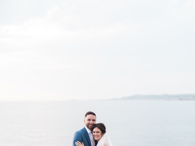 Amanda and Marc&apos;s wedding in Peggys Cove, Nova Scotia 33