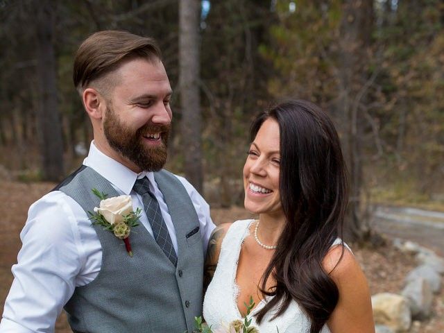 Melanie and Joel&apos;s wedding in Banff, Alberta 14