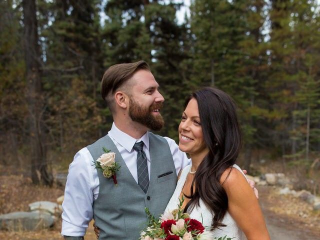 Melanie and Joel&apos;s wedding in Banff, Alberta 16