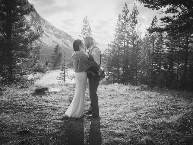Melanie and Joel&apos;s wedding in Banff, Alberta 28