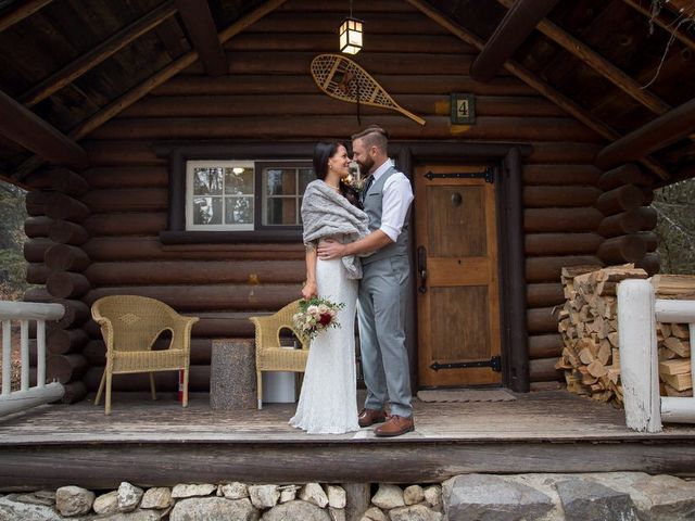 Melanie and Joel&apos;s wedding in Banff, Alberta 29