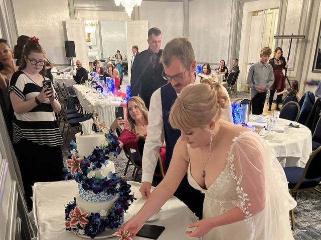 Taylor and Natalie &apos;s wedding in Regina, Saskatchewan 11