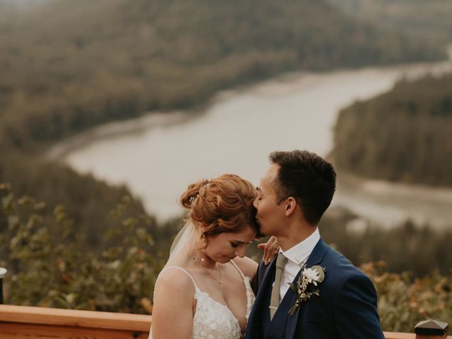 Greg and Emma&apos;s wedding in Hope, British Columbia 5