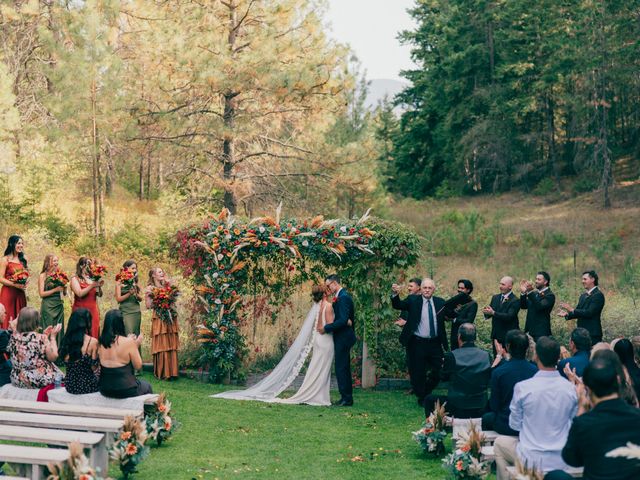Dylan and Sydney's wedding in Salmon Arm, British Columbia 22