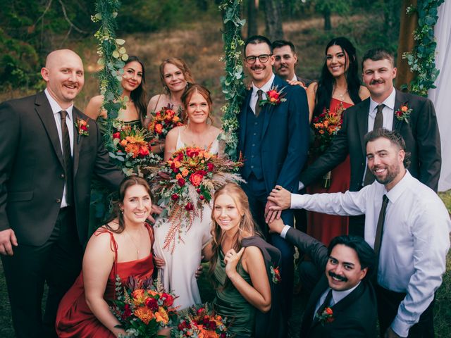 Dylan and Sydney's wedding in Salmon Arm, British Columbia 27