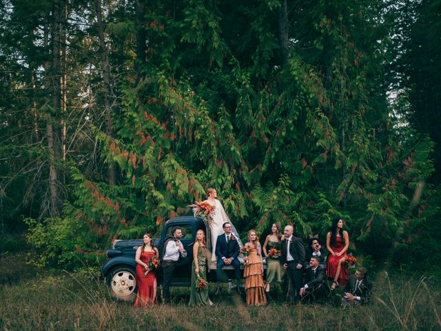 Dylan and Sydney's wedding in Salmon Arm, British Columbia 29