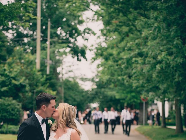 Ben and Elizabeth&apos;s wedding in Oakville, Ontario 26