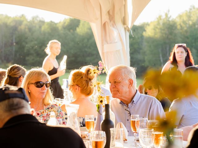 Stephen and Erin&apos;s wedding in Sutton, Quebec 54