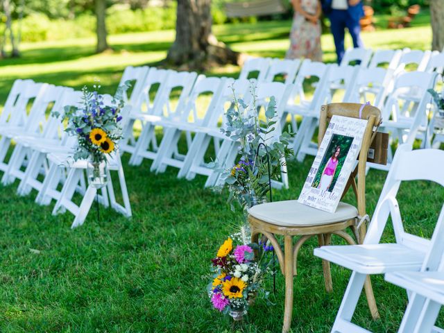 Stephen and Erin&apos;s wedding in Sutton, Quebec 24