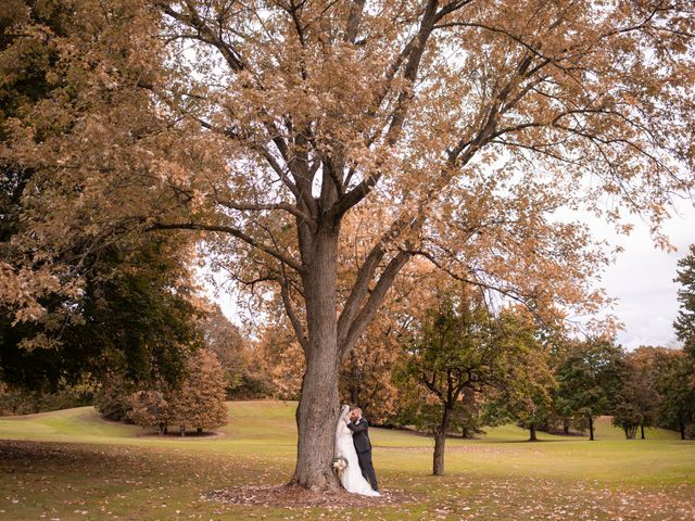 Adrian and Kelly&apos;s wedding in Hamilton, Ontario 6