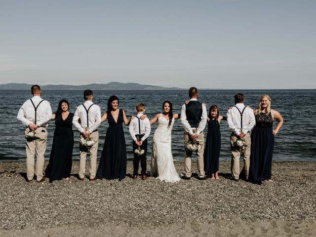 Alana and Luke&apos;s wedding in Victoria, British Columbia 15