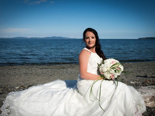 Alana and Luke&apos;s wedding in Victoria, British Columbia 27