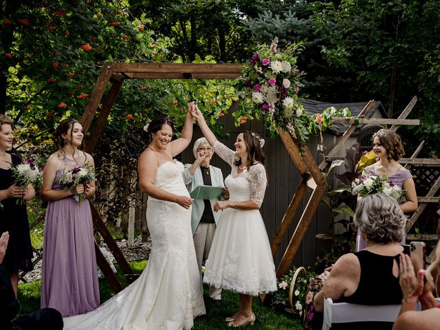 Shaundra and Jeneah&apos;s wedding in Kelowna, British Columbia 11