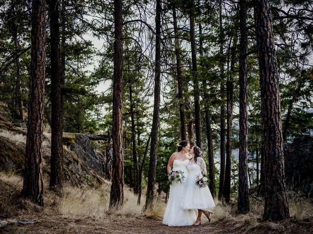 Shaundra and Jeneah&apos;s wedding in Kelowna, British Columbia 21