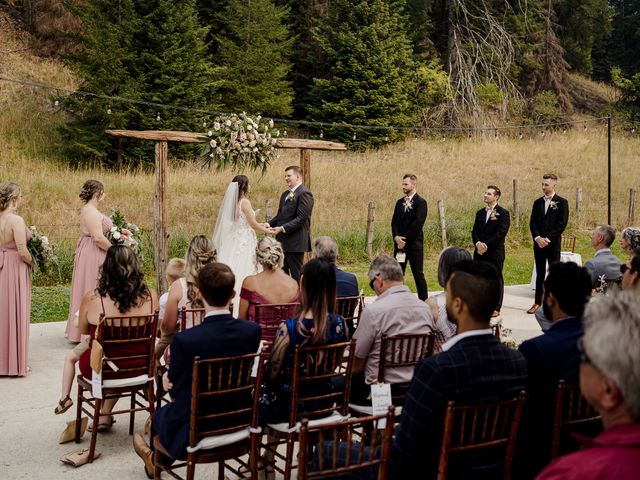 Corey and Sarah&apos;s wedding in South Slocan, British Columbia 39