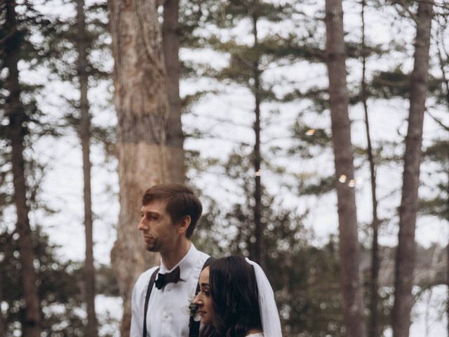 William and Nicole&apos;s wedding in Kawartha Lakes, Ontario 8