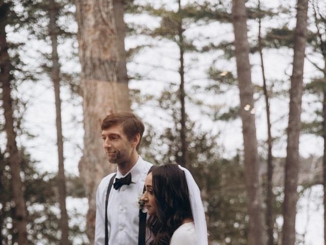 William and Nicole&apos;s wedding in Kawartha Lakes, Ontario 9