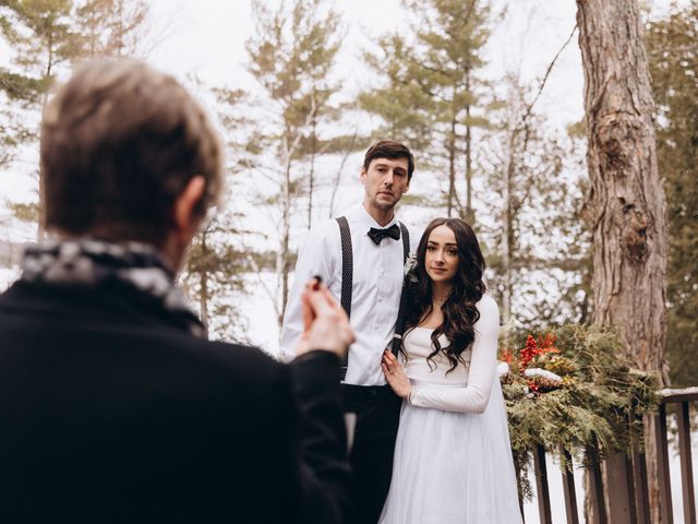 William and Nicole&apos;s wedding in Kawartha Lakes, Ontario 16