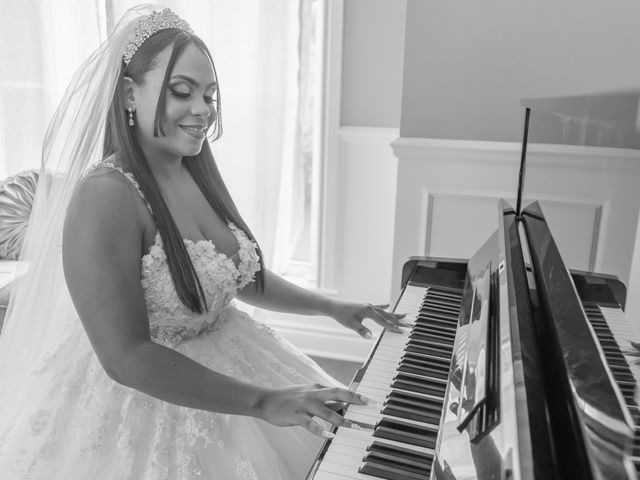 Porfi and Mara's wedding in Montreal, Quebec 7