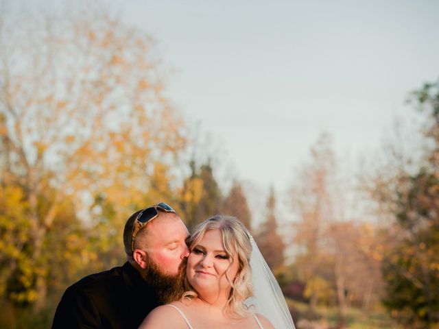 Tyler and Ashley&apos;s wedding in Winnipeg, Manitoba 9