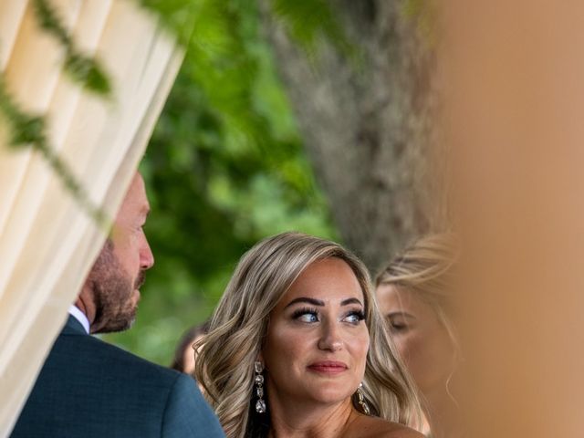 Peter and Julie's wedding in Montebello, Quebec 10