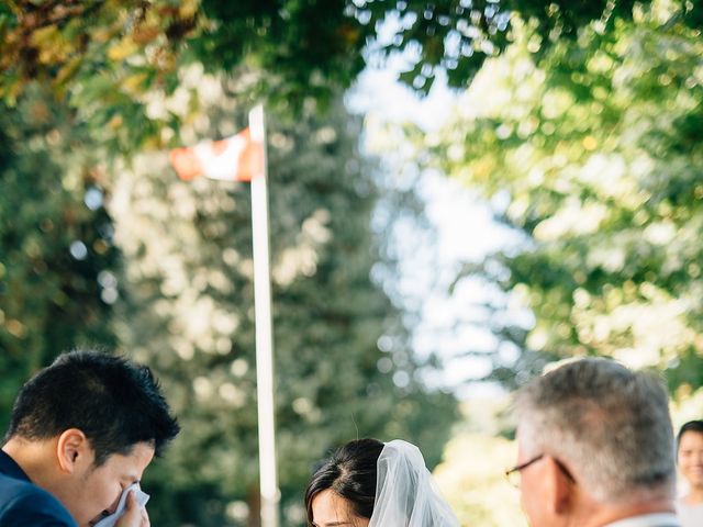 Will and Hana&apos;s wedding in Vancouver, British Columbia 37