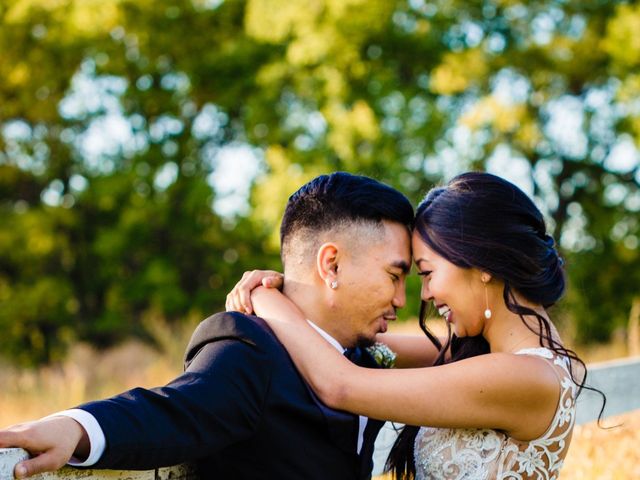 Emmanuel and Julie's wedding in Winnipeg, Manitoba 54