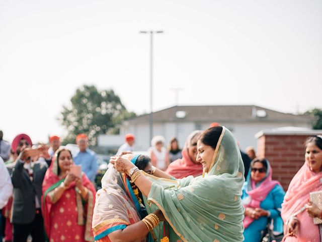 Sonia and Seth&apos;s wedding in Vancouver, British Columbia 12