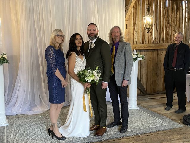 Adrianna and Graeme&apos;s wedding in Brighton, Ontario 7