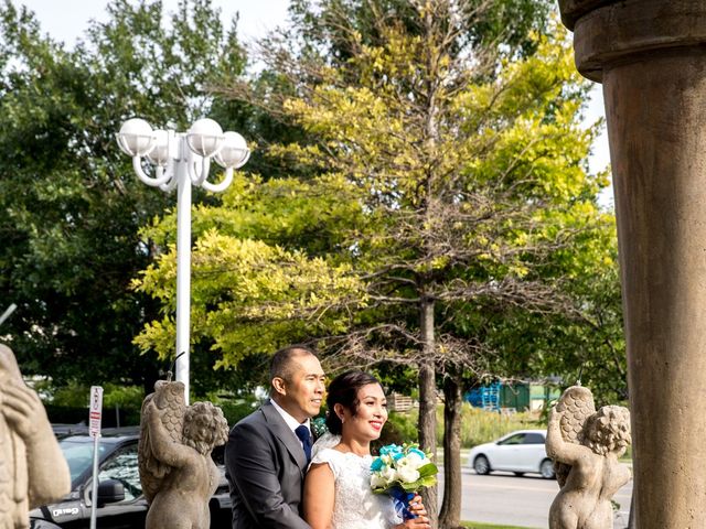 John and Marissa&apos;s wedding in Mississauga, Ontario 25