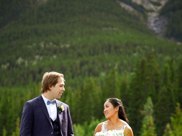 Julia and Scott&apos;s wedding in Canmore, Alberta 9