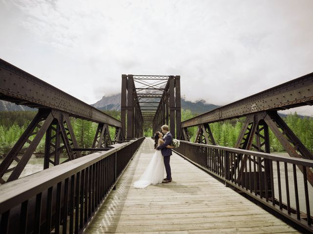 Julia and Scott&apos;s wedding in Canmore, Alberta 11