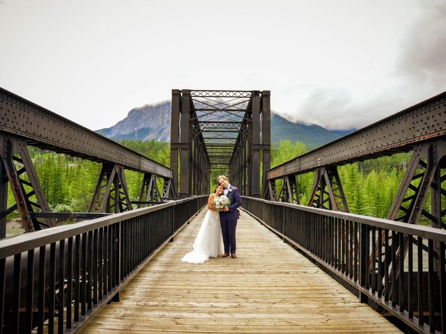 Julia and Scott&apos;s wedding in Canmore, Alberta 16