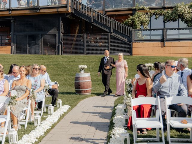 Garrett and Emily's wedding in Kelowna, British Columbia 53