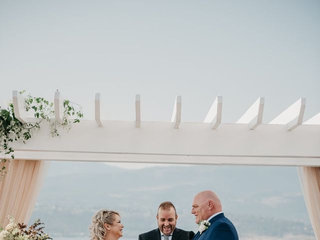 Ted and Megan's wedding in Kelowna, British Columbia 35
