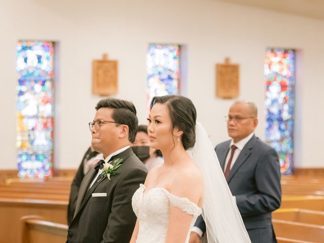 Kimberly and Zygmon&apos;s wedding in Mississauga, Ontario 37