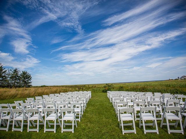 Ben and Beth&apos;s wedding in Shediac, New Brunswick 2