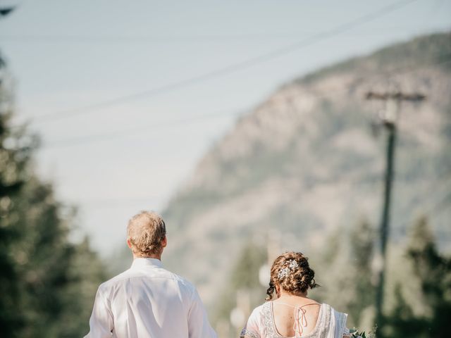 Colin and Rupi&apos;s wedding in Scotch Creek, British Columbia 40