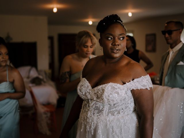 Vincent and Mikaela's wedding in Austin, Quebec 15