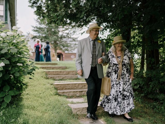 Vincent and Mikaela's wedding in Austin, Quebec 37