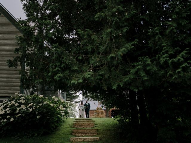 Vincent and Mikaela's wedding in Austin, Quebec 41
