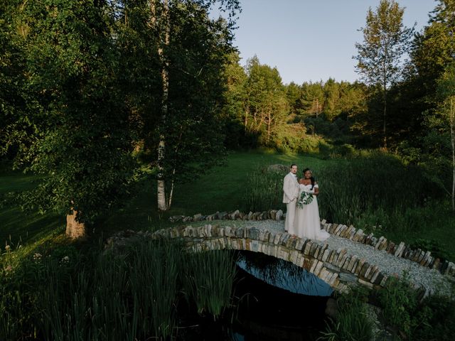 Vincent and Mikaela's wedding in Austin, Quebec 62