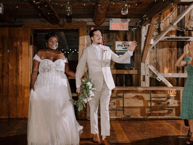 Vincent and Mikaela's wedding in Austin, Quebec 63