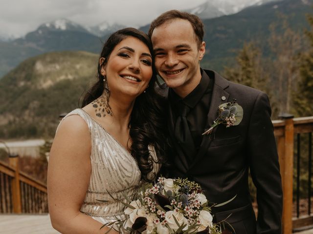 Jessie and Tobin&apos;s wedding in Hope, British Columbia 6