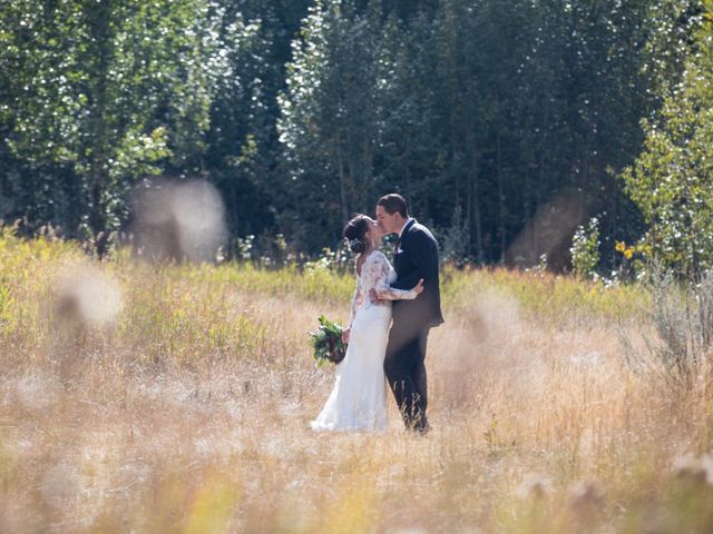 Tanner and Julia&apos;s wedding in Canmore, Alberta 26