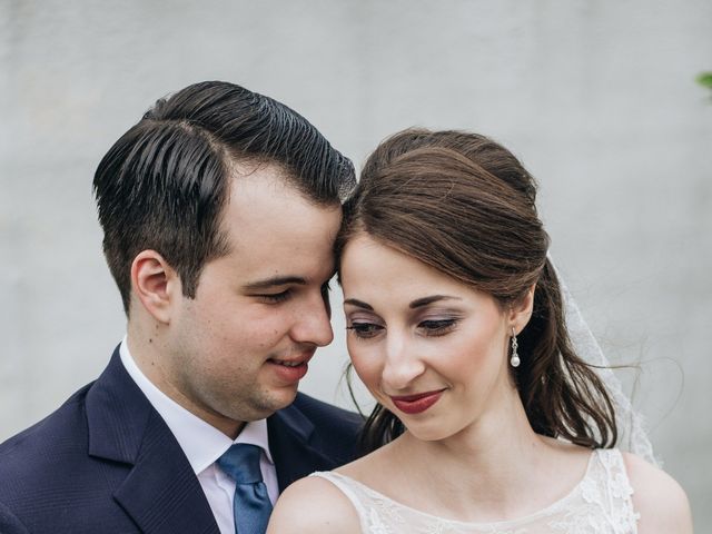 Jacob and Chloe&apos;s wedding in Kitchener, Ontario 44