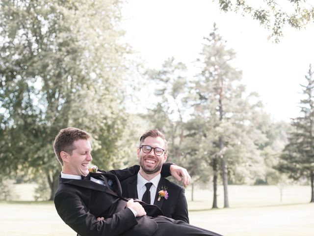 Scott and Taralyn&apos;s wedding in Stratford, Ontario 7